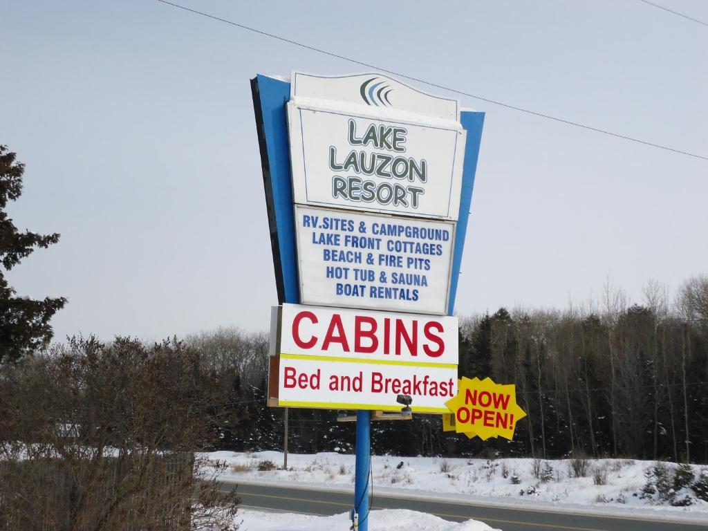 Lake Lauzon Resort Blind River Экстерьер фото